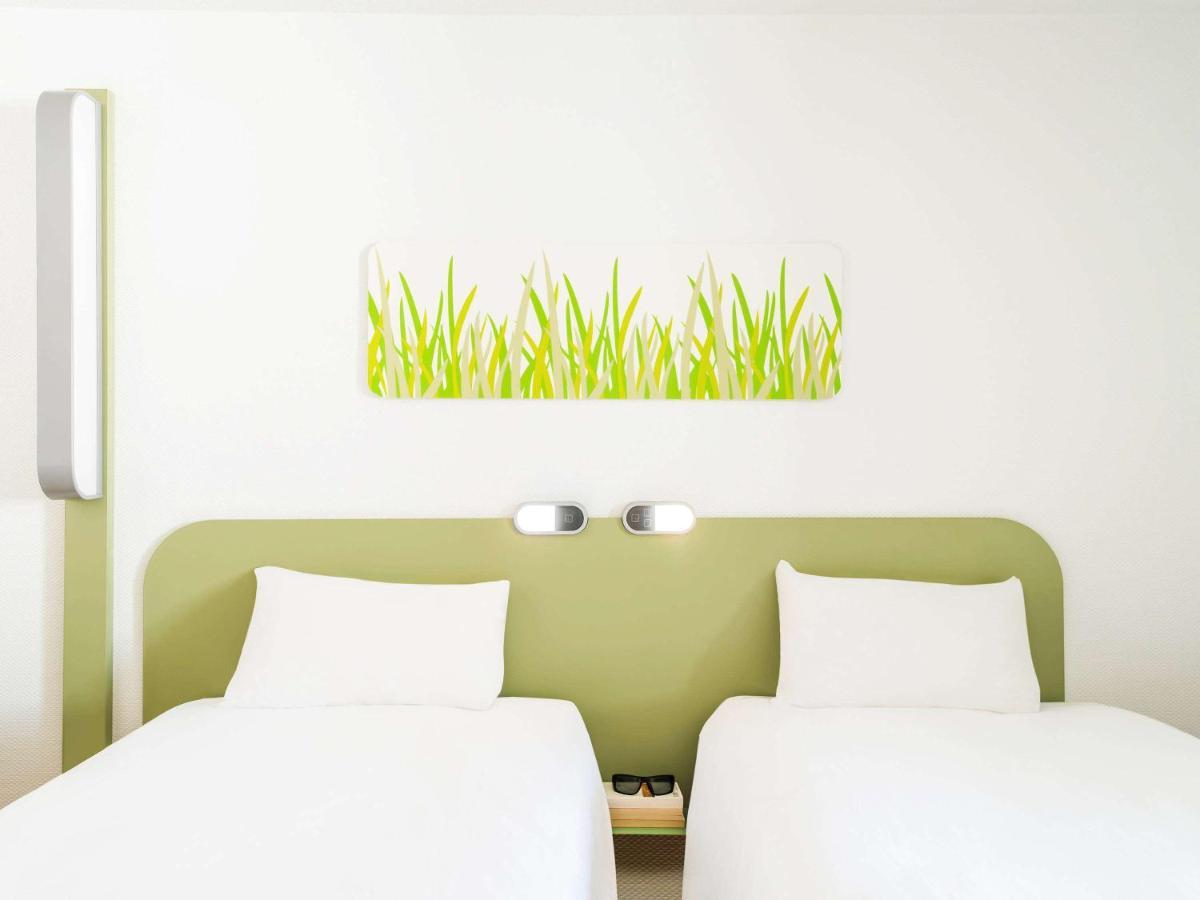 Ibis Budget Montauban Les Chaumes Exterior foto
